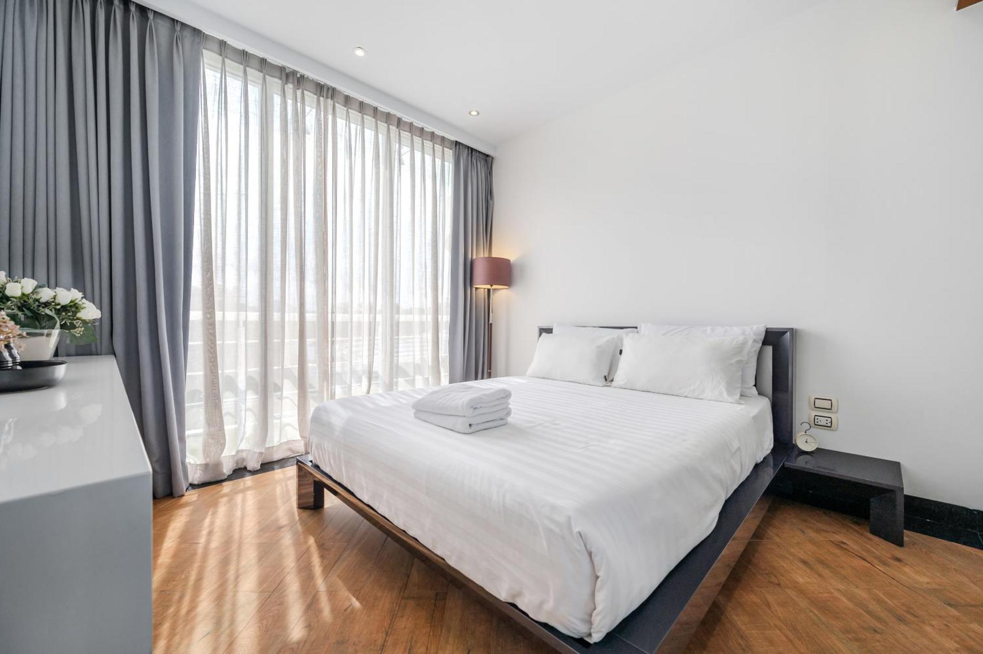 Pure Sunset Beach - Ocean View Room, Pattaya Наджомтьєн Екстер'єр фото
