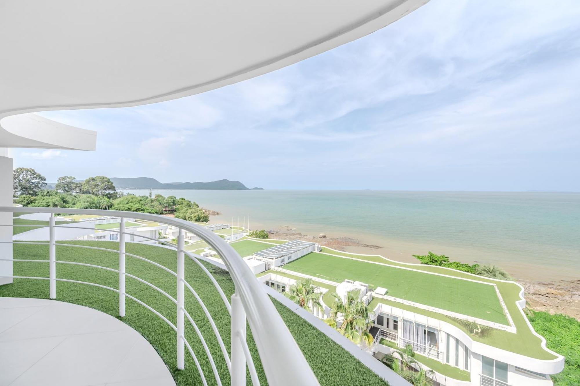 Pure Sunset Beach - Ocean View Room, Pattaya Наджомтьєн Екстер'єр фото